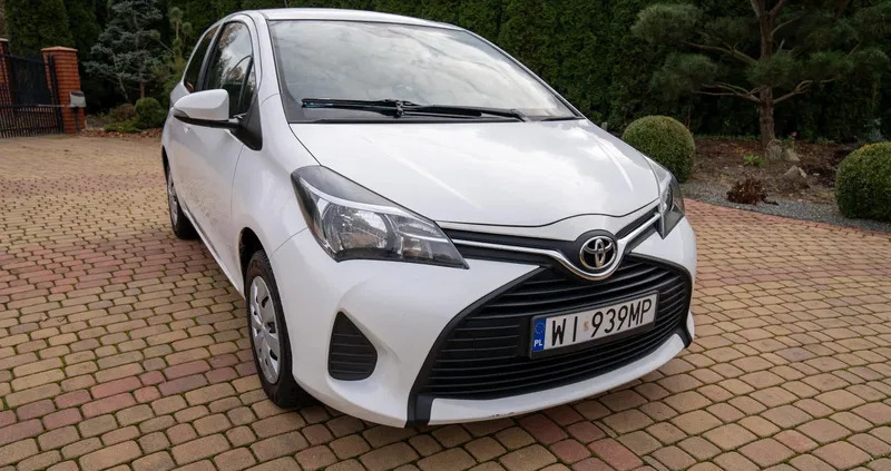 toyota yaris Toyota Yaris cena 32500 przebieg: 114400, rok produkcji 2015 z Sieradz